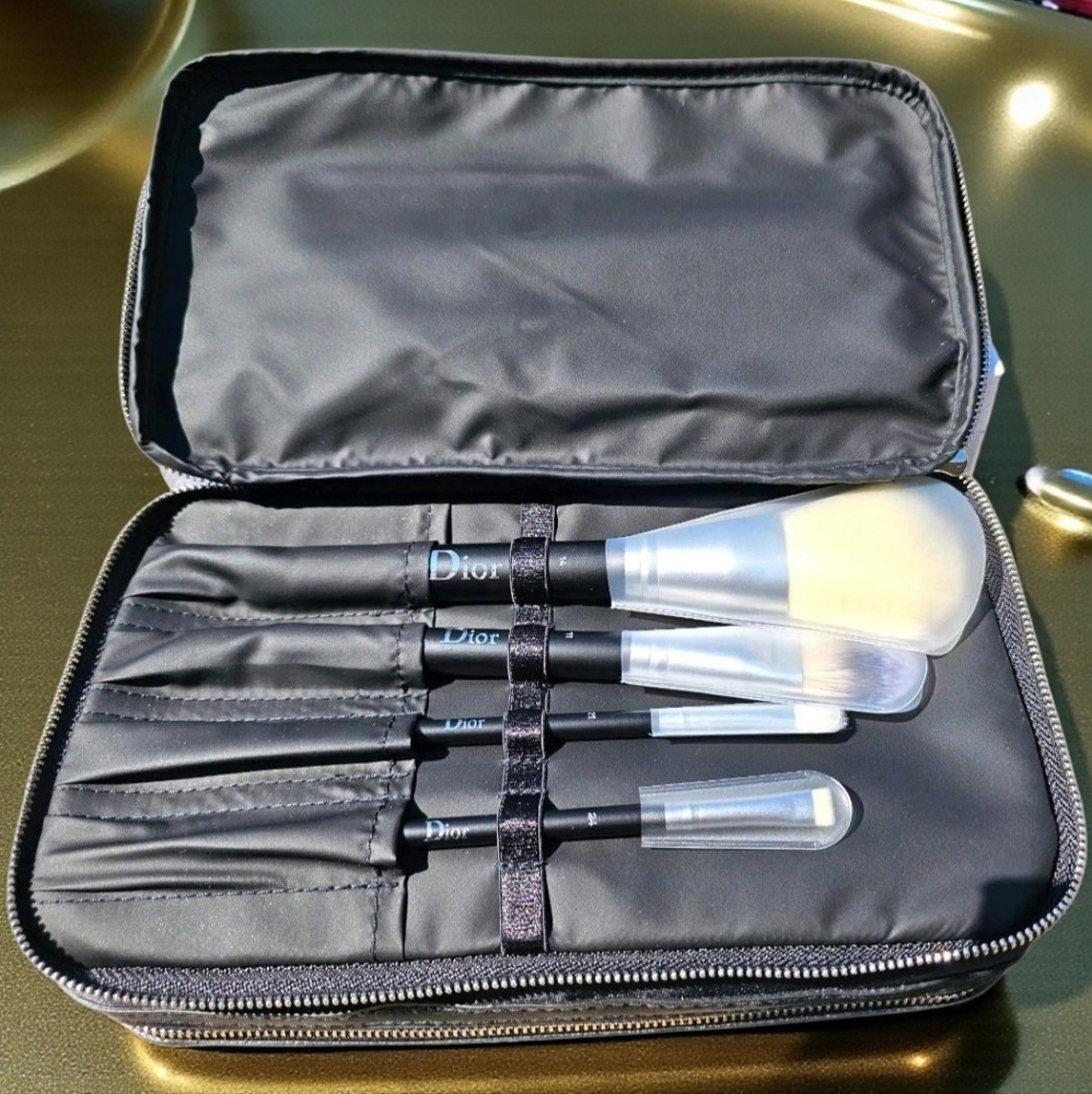 Dior Beauty Backstage Makeup Brush Set New In Box GWP - Picture 3 of 7